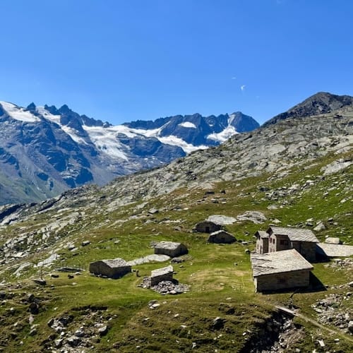 Cinque Torri in the Dolomites on the guided Alta Via 1 tour
